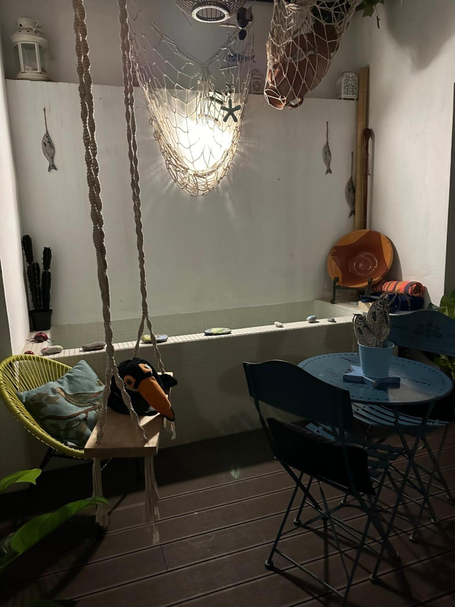 Casa Duque Compartida Familiar 1-Habitacion Con Bano Propio Севилья Экстерьер фото